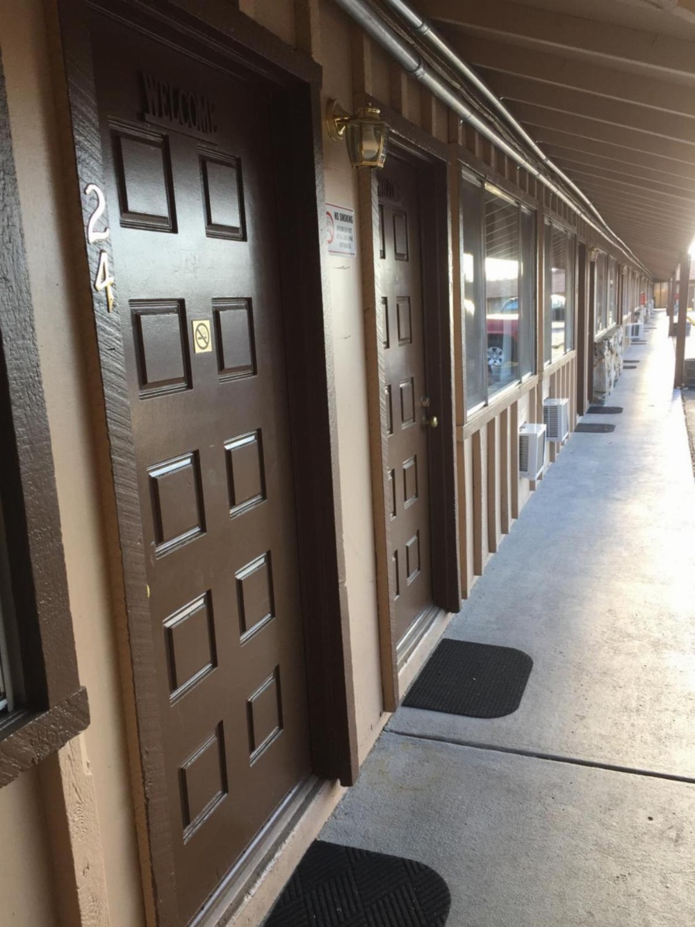 Holiday Lodge Main image